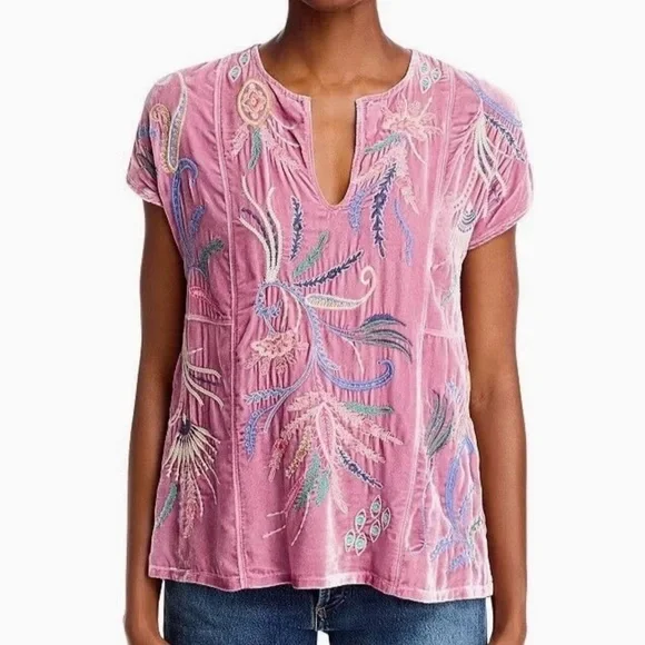 Johnny Was Pink Embroidered Boho Top - Women’s Medium - NWOT - Floral Festival - Picture 3 of 9